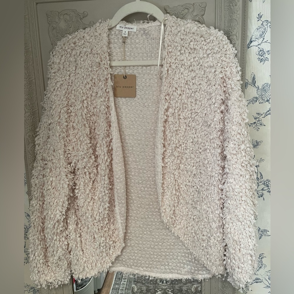 Blu pepper shabby cardigan.